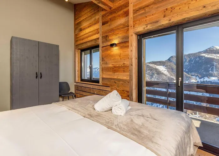 Apartament Penthouse Croix De Coeur