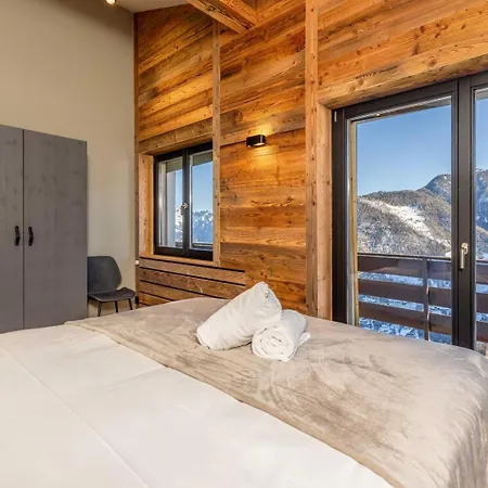 Apartment Penthouse Croix De Coeur