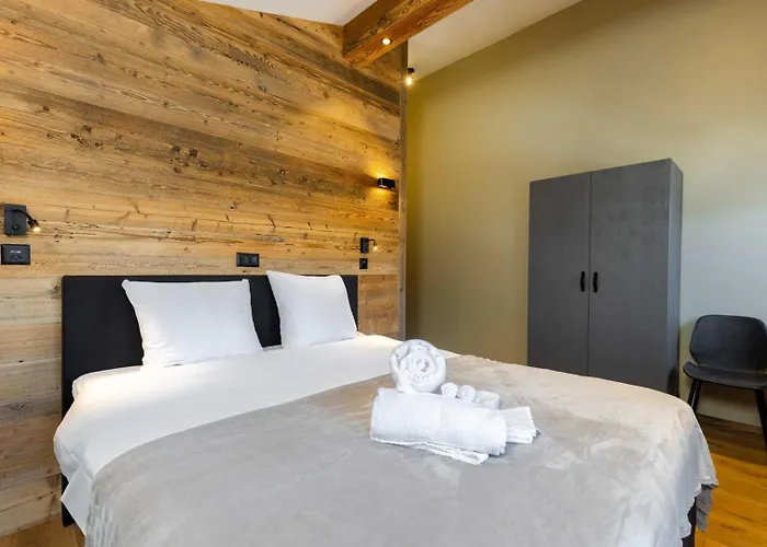 Penthouse Croix De Coeur Apartment *